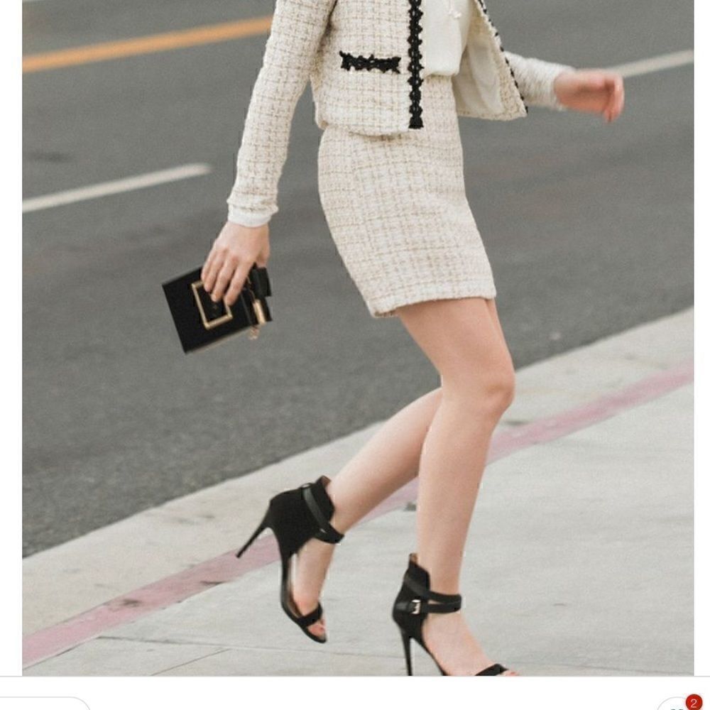 Reed Krakoff Sz 2 Boucle Tweed Cream mini skirt